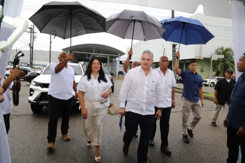 Inauguraci&oacute;n de esc&aacute;ner en la Zona libre de Col&oacute;n